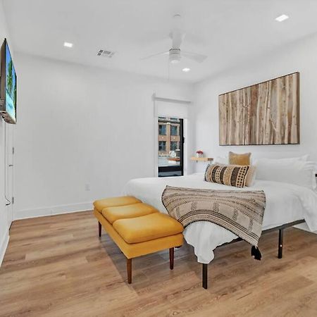 2 Bedroom 1 Bathroom Free Parking Dwntwn Newark Extérieur photo
